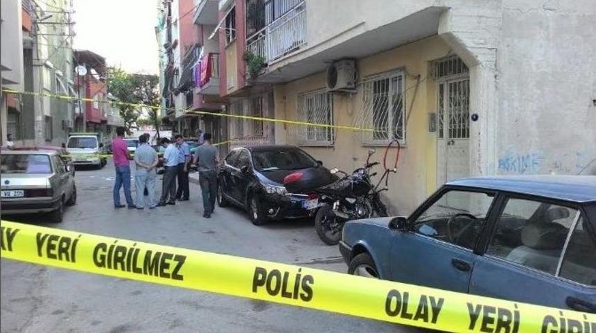 &Ouml;nce Eski Eşini Sonra Kendini Vurdu