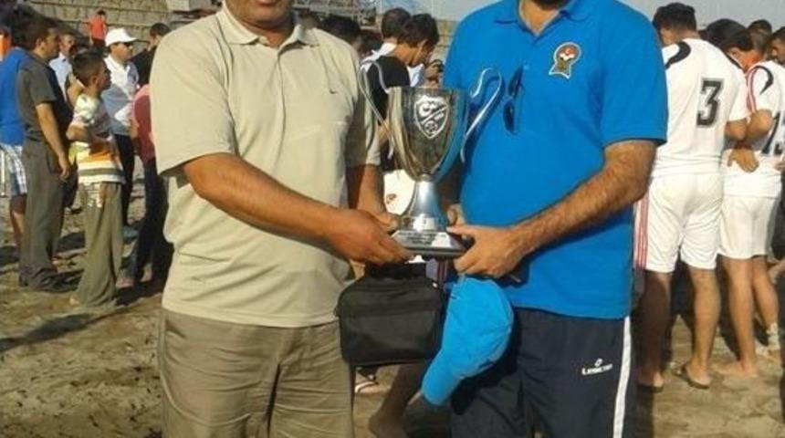 Muradiye 2 Nisan Spordan B&uuml;y&uuml;k Başarı