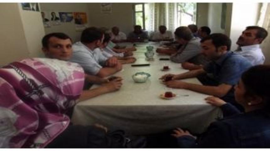 Ak Parti Ak&ccedil;adağ İl&ccedil;esi İstişare Toplantısı Yapıldı