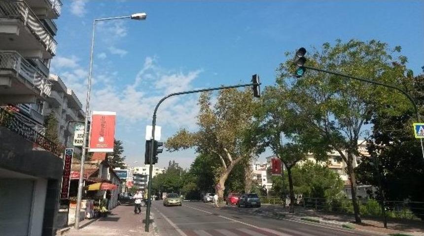 Uedaş&rsquo;tan Eğimli Elektrik Direğine Jet &Ccedil;&ouml;z&uuml;m