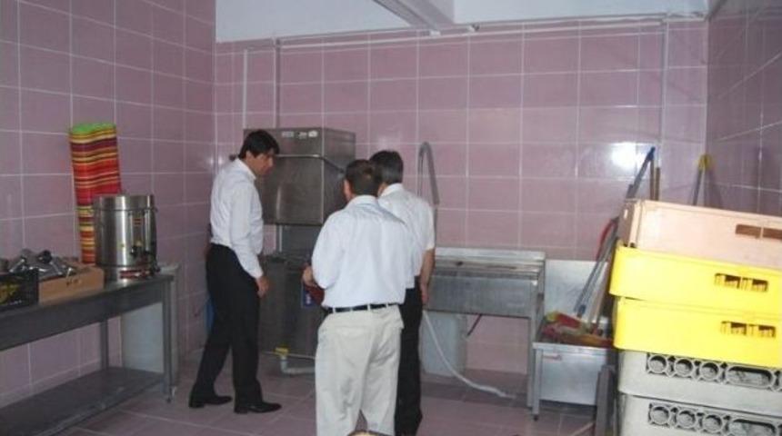 Selendi Kaymakamı Okullarda İnceleme Yaptı