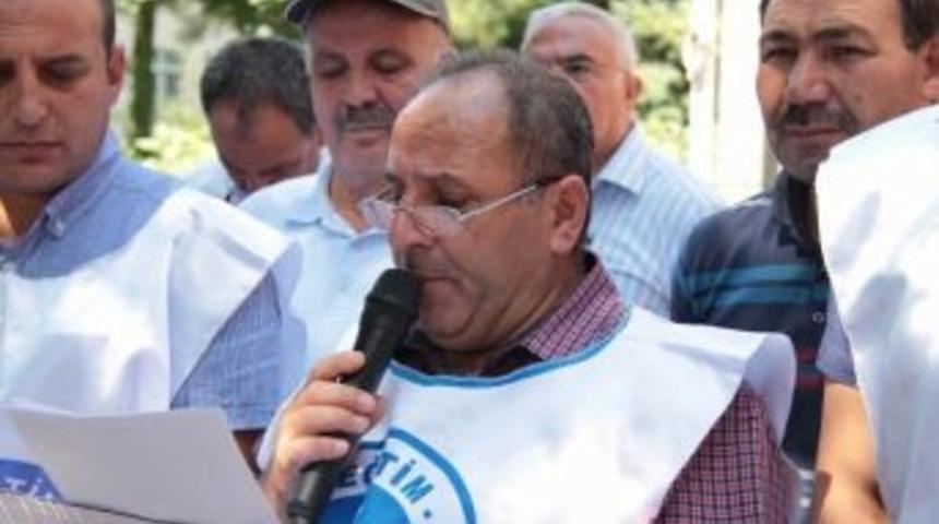 T&uuml;rk Eğitim Sen&rsquo;den Siyah &Ccedil;elenkli Protesto