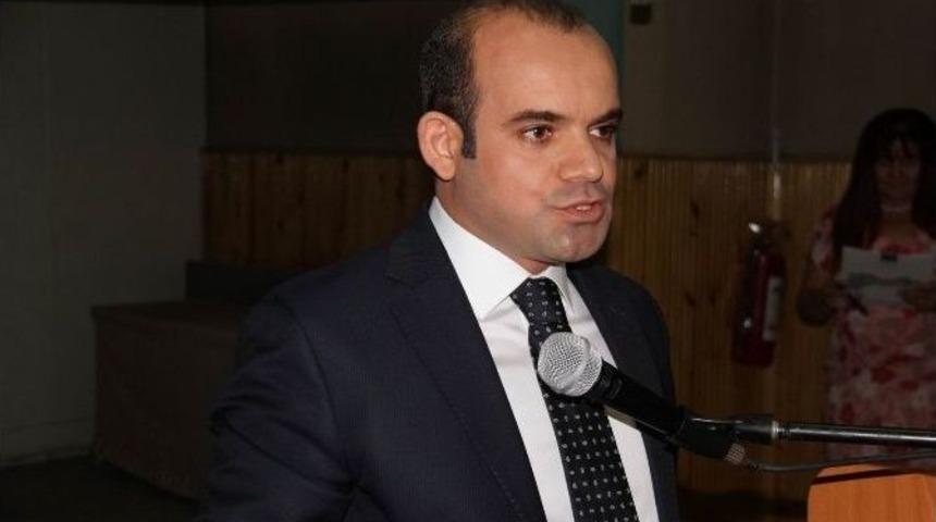 Etkili &Ouml;ğretmenlik Ve İletişim Konulu Seminer Verildi