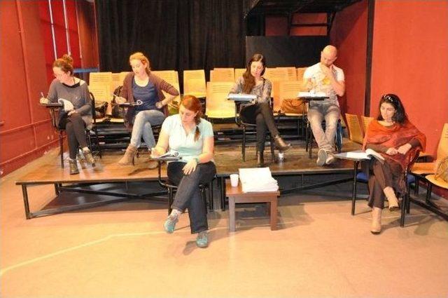 Tiyatro Okulu Başvuruları Başlıyor 1