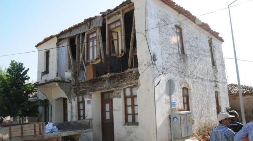 Depremzedelerin Hak Sahipliği S&uuml;reci Başladı