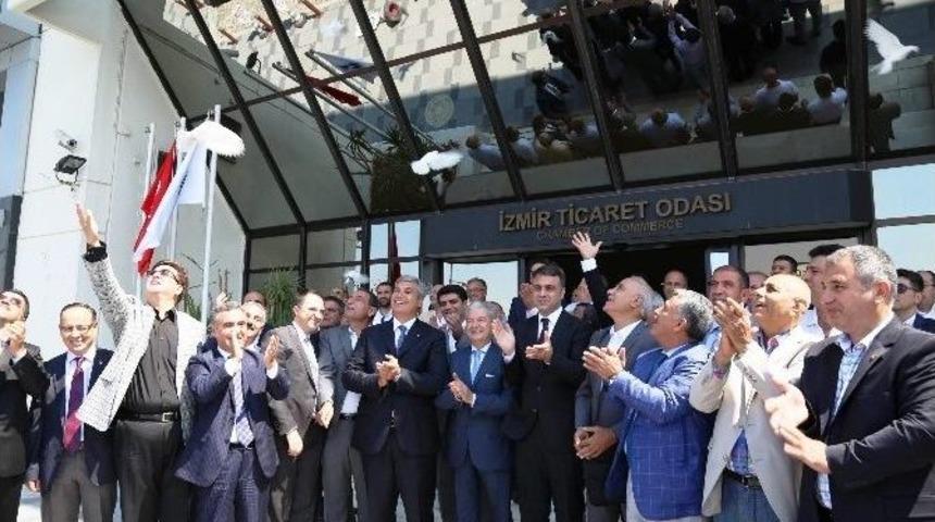 Diyarbakır Heyetinden İzmir Ticaret Odası&rsquo;na Ziyaret