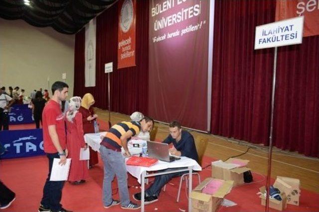 Beü’de Yeni Öğrenci Kayıtları Başladı