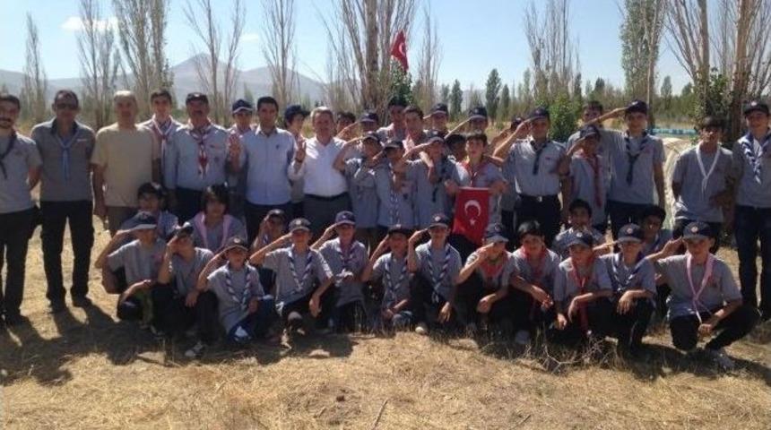 İzciler Kampa Girdi