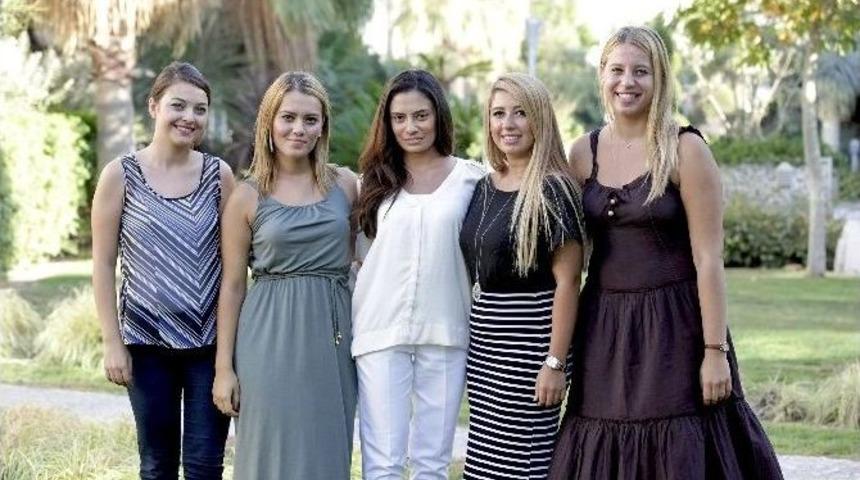 Yaşarlı Gen&ccedil;ler "kadına Şiddet"i Araştırdı