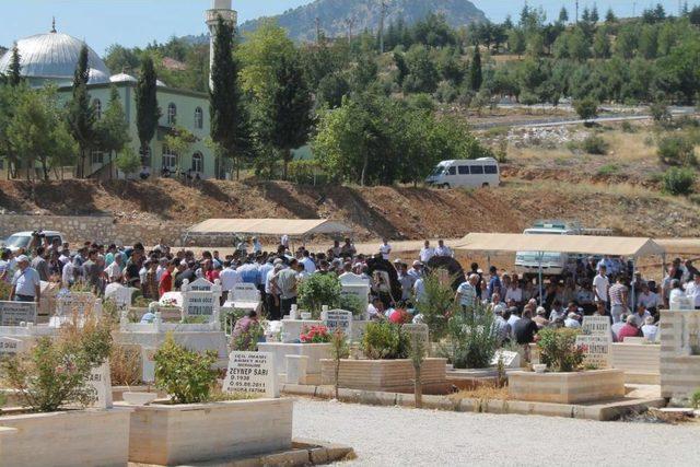 Polis Memuru Son Yolculuğuna Uğurlandı