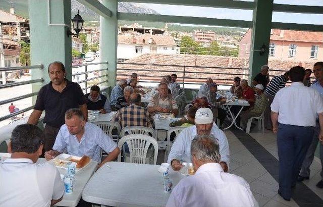 Kargılı Çeltik Üreticilerinden Şükür Yemeği