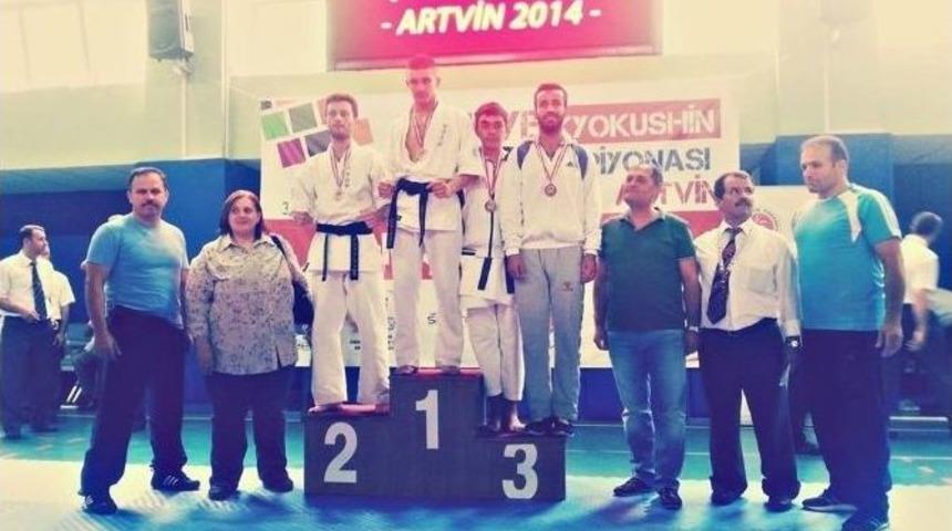 T&uuml;rkiye Şampiyonu Kb&uuml;&rsquo;den