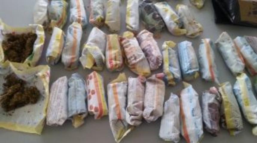 Batman&rsquo;da 1 Kilogram Esrar Ele Ge&ccedil;irildi