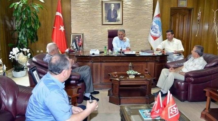 Giyim Sanayi Sitesi Y&ouml;netimi Melikgazi Belediyesi&rsquo;ni Ziyaret Etti