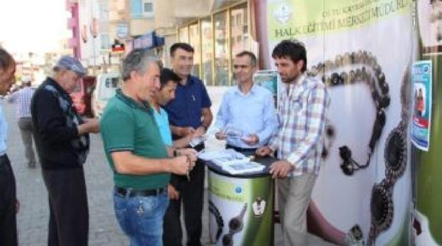 Oltu Halk Eğitimi Merkezi Kurslarını Halk Pazarında Tanıttı