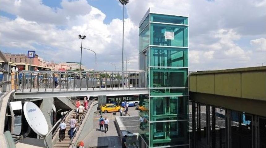 Ankara B&uuml;y&uuml;kşehir Belediyesi&rsquo;nden Engelli Ve Yaşlılara Asans&ouml;r Kolaylığı