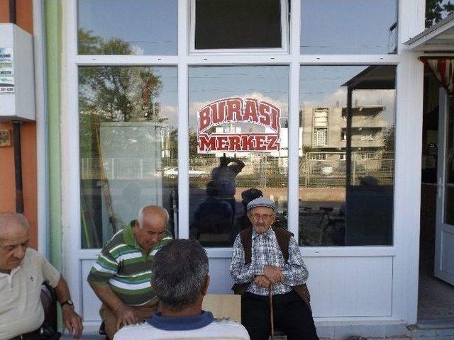 Muratlı’da Çay 75 Kuruş Oldu