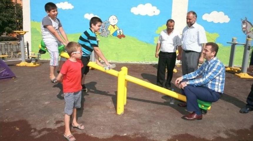 Başkan Usta, Hem &Ccedil;ocuklarla Oynadı Hem Denetim Yaptı