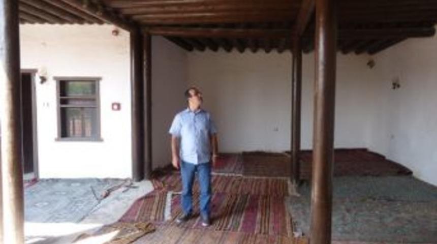 Muhsin &Ouml;zt&uuml;rk Nasreddin Hoca&rsquo;nın doğduğu Hortu&rsquo;da