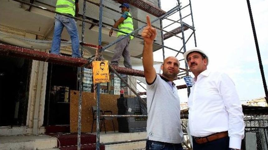 Cephe Yenileme Projesi Devam Ediyor