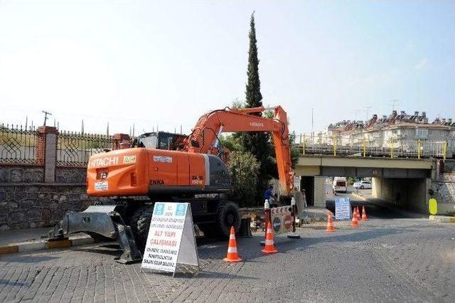 Alt Geçitdeki Su Taşkınları Son Buluyor