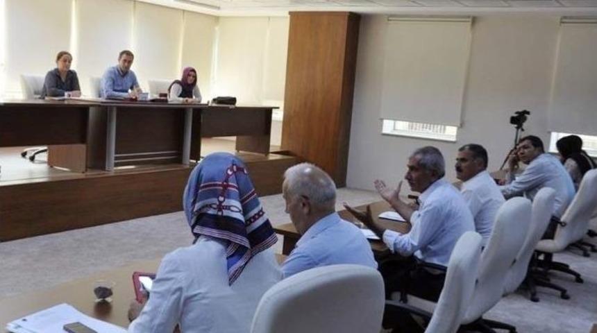 Bakırhan&rsquo;dan M&uuml;h&uuml;rlenen Okul İle İlgili A&ccedil;ıklama