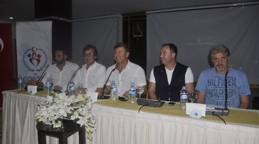 Efsane Futbolcular Şırnak&rsquo;ta