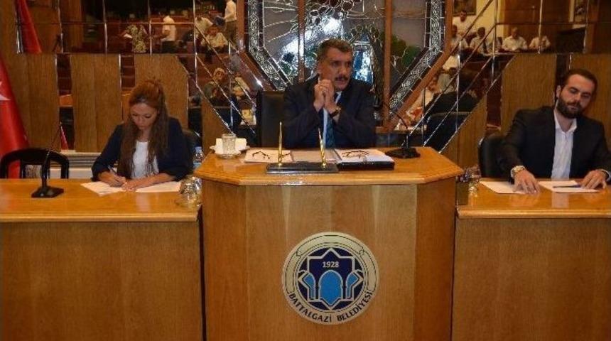 Battalgazi Belediye Meclisi, Eyl&uuml;l Ayı Toplantısını Yaptı