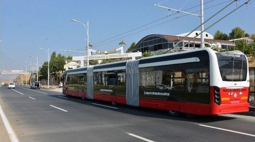 Tramb&uuml;sler, Test S&uuml;r&uuml;şlerine Başladı
