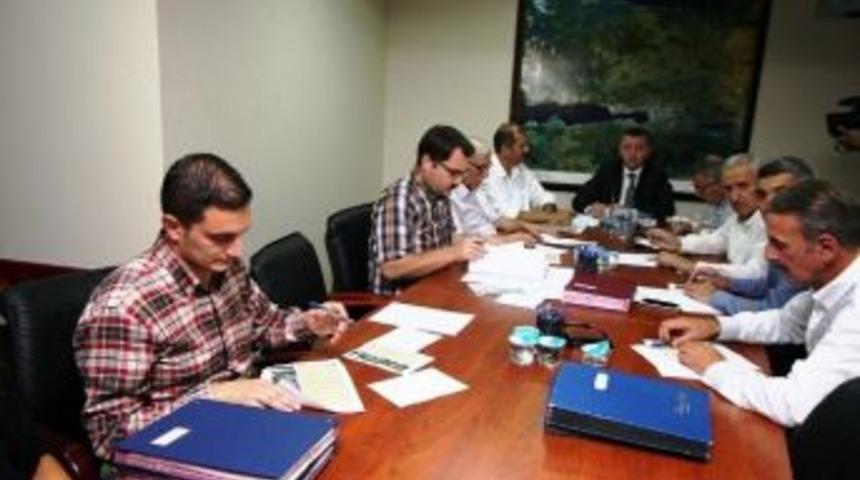 Enc&uuml;mende Kiralama İhaleleri Yapıldı