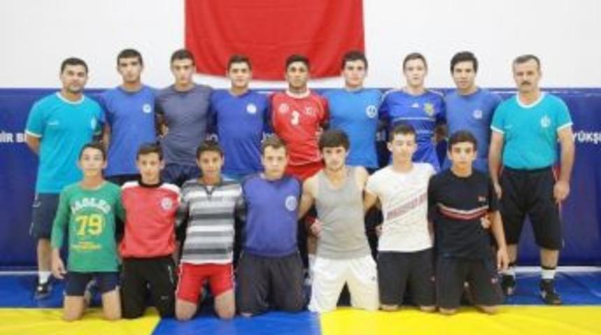 Ankara Ve Osmaniyeli G&uuml;reş&ccedil;iler Kocaeli&rsquo;de G&uuml;reşecek