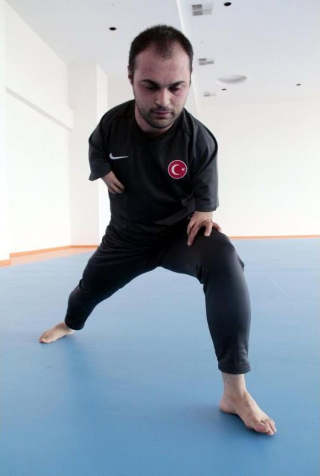 İzlediği Filmlerden Etkilendi D&uuml;nya Şampiyonu Oldu