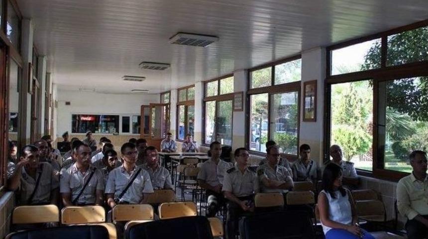 Aydın&rsquo;da Jandarmaya Obezite Semineri