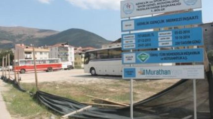 Teslim Tarihi Geldi, Daha &Ccedil;ivi &Ccedil;akılmadı