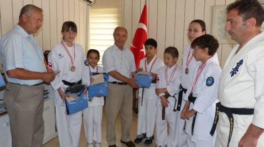 Bilecikli Sporcuların Başarısı