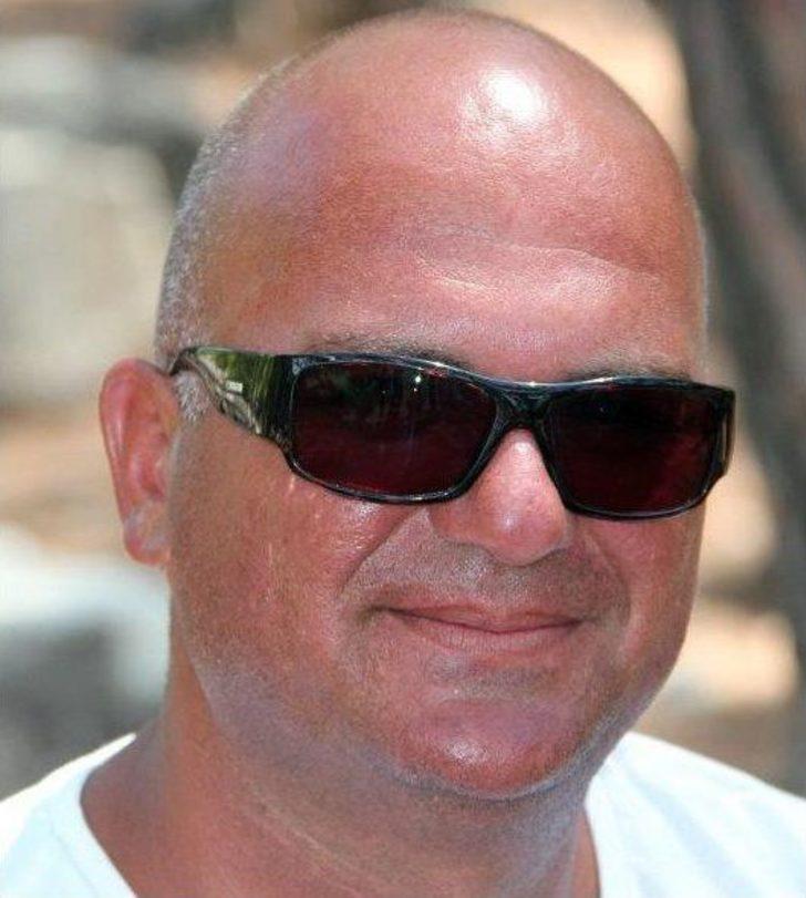 Eski Makam Şoförü, Araç İçinde Tüfekle Vurulmuş Halde Bulundu G1