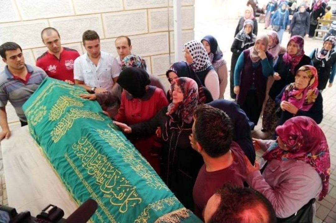 &Uuml;st Ge&ccedil;it Kazasında &Ouml;len Yusuf Kaya Son Yolculuğuna Uğurlandı