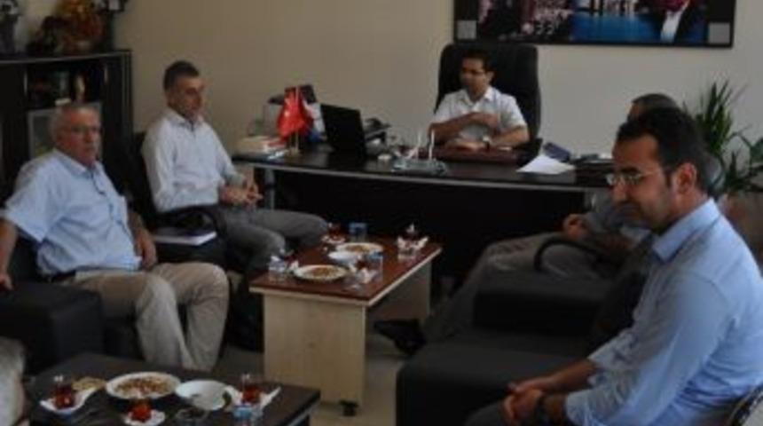 Batman Milli Eğitim M&uuml;d&uuml;r&uuml; &Ccedil;elik&rsquo;ten Sason&rsquo;a Ziyaret