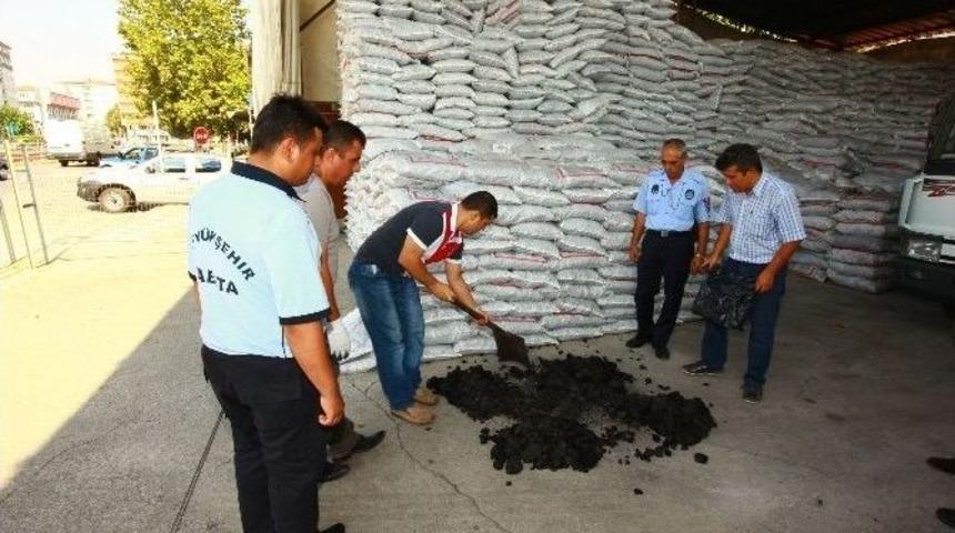 Belediyeden Kalitesiz K&ouml;m&uuml;re Ge&ccedil;it Yok