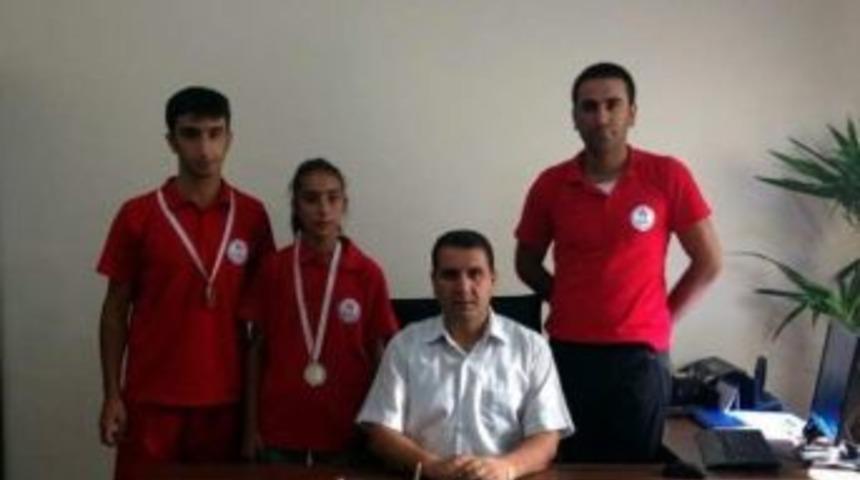 Kahtalı Atletler Malatya&rsquo;dan İki Madalyayla D&ouml;nd&uuml;