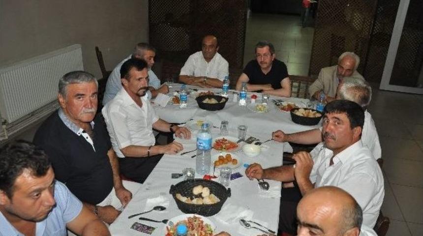 Başkan Vergili Mahalle Muhtarlarıyla Bir Araya Geldi