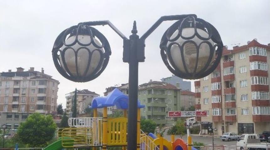 Bilecik&rsquo;te "aydınlatma Direkleri Tahrip Ediliyor" İddiası