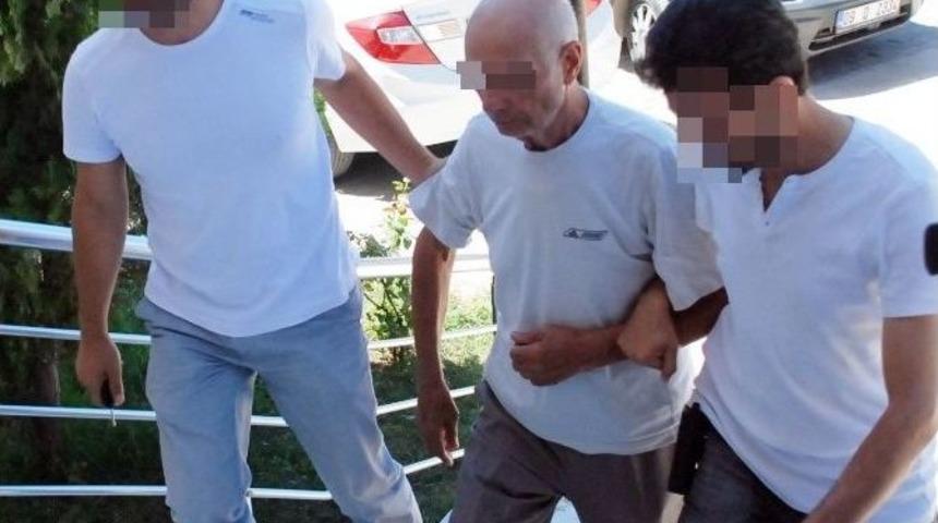 Film Yapımcısı Eşini Bı&ccedil;aklayan Koca Tutuklandı