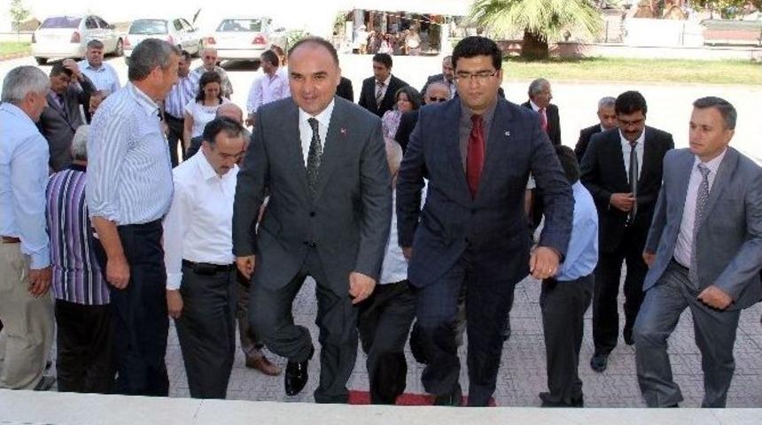 Kastamonu Valisi Şehmus G&uuml;naydın Bozkurt İl&ccedil;esini Ziyaret Etti