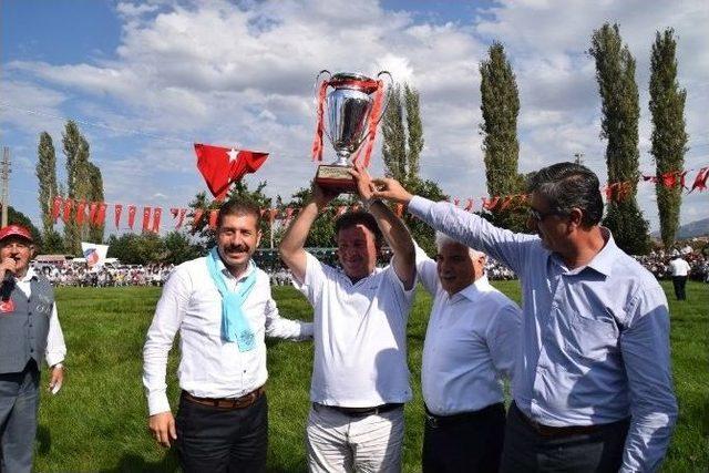 Sındırgı&rsquo;da Yağlı G&uuml;reş Heyecanı 1