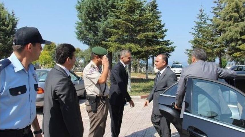 Vali G&uuml;naydın &Ccedil;atalzeytin&rsquo;i Ziyaret Etti