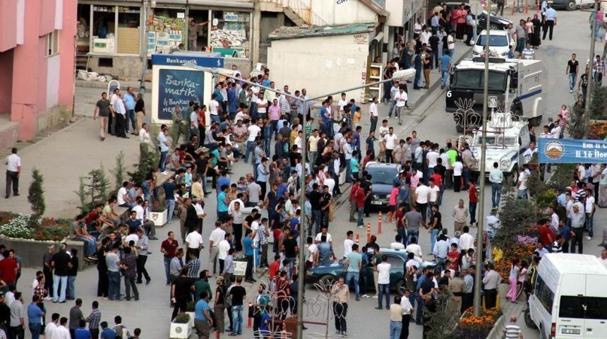 &Ccedil;ocuklarının Dağa G&ouml;t&uuml;r&uuml;ld&uuml;ğ&uuml;n&uuml; &Ouml;ne S&uuml;r&uuml;p Eylem Yaptılar