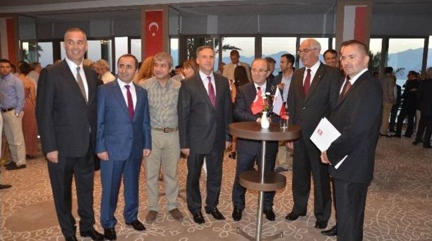 Çorabatır, Polonya Fahri Konsolosu Oldu