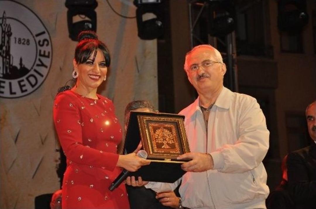 Zara Konserine Sivas&rsquo;ta Yoğun İlgi