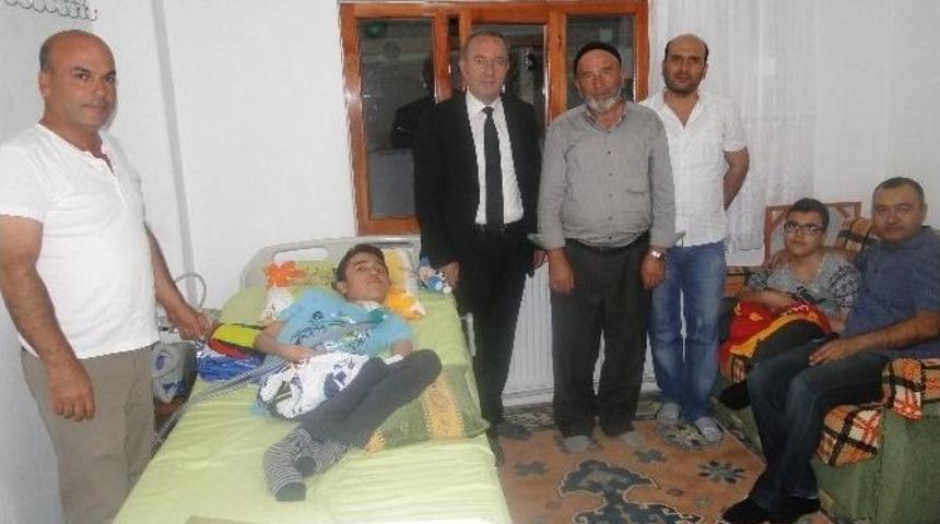 Başkan Şahiner&rsquo;dean Engelli Kardeşlere S&uuml;rpriz